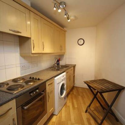 1 bedroom property to rent in Bracknell - Photo 1