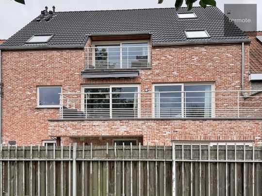 Appartement te huur - Photo 1