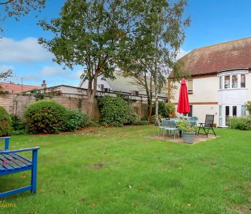 1 bed flat to rent in Arundel Road, Angmering, BN16 - Photo 6