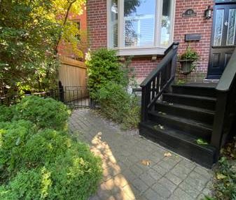 Cabbagetown - Sweet, one bedroom, basement apartment - Photo 1