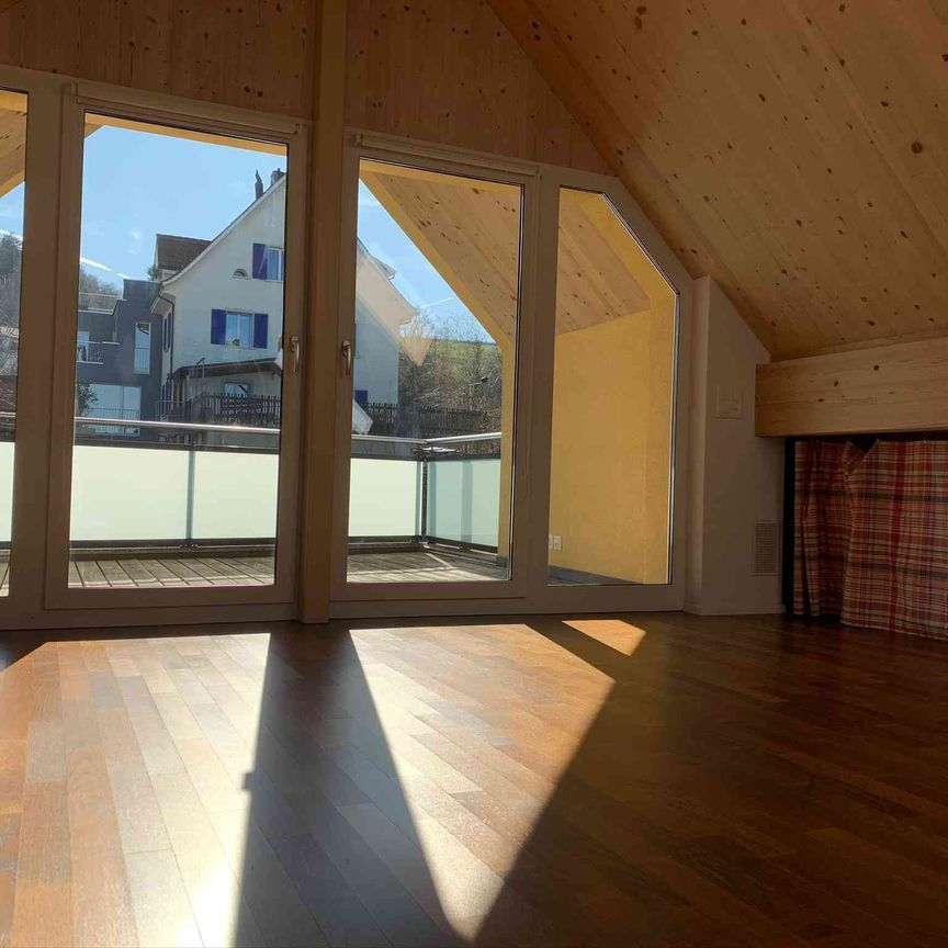 3.5 Zimmer, 155 m², 2. Stock - Photo 1