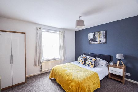 1 bedroom townhouse to rent - Photo 2