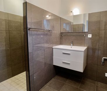 Location Appartement 2 pièces 55m² BURES SUR YVETTE 91440 - Photo 3
