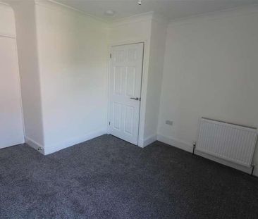 Morris Road Upper Flat, **student Apartment** Student Apartment **,... - Photo 6