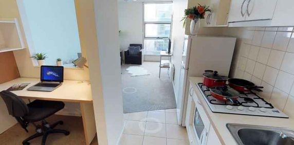 1 Bedroom Twin Large - Photo 2