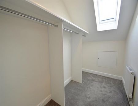 3 Bedroom Semi Detached To Let - Photo 3