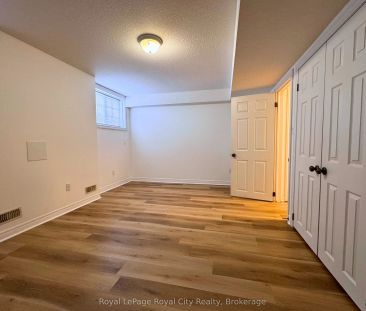 604 Woodlawn Road E #A - Photo 4