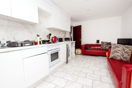 5 bedroom house to rent - Photo 5