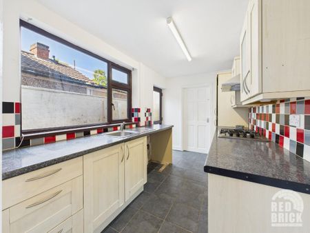 2 bedroom terraced house to rent - Photo 5