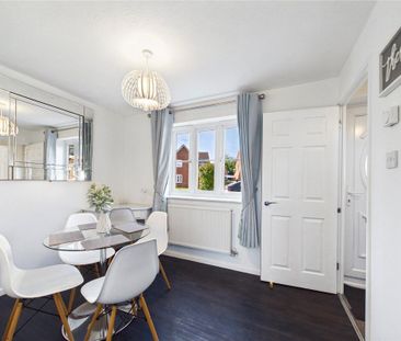 3 bedroom semi-detached house to rent - Photo 3