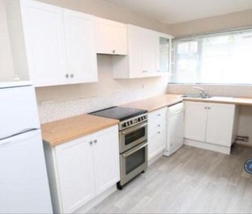 2 bedroom semi-detached house to rent - Photo 3