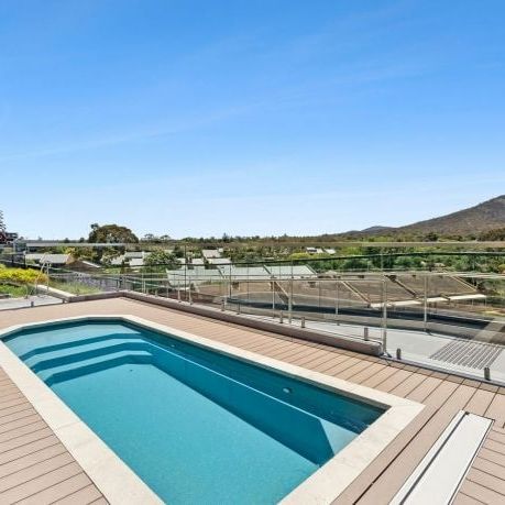 Contemporary CBD Living – Spacious 2-Bedroom Apartment with Premium Finishes - Photo 1