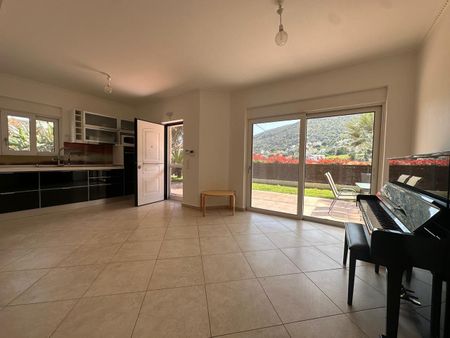 Μεζονέτα για ενοικίαση Πόρτο Ράφτη (Μαρκόπουλο) - Φωτογραφία 5