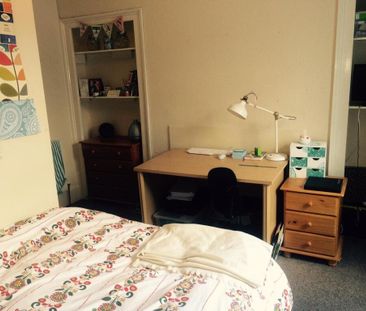 49 Hill Park Crescent - Photo 3