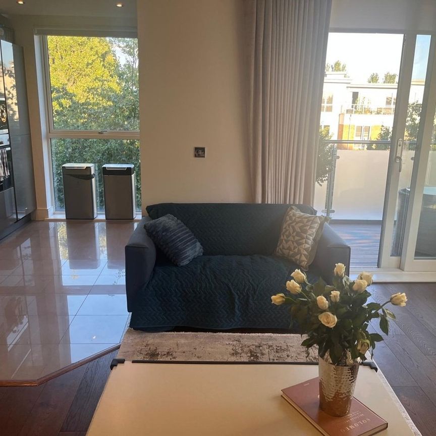2 Bed Flat, Verdant House, TW9 - Photo 1