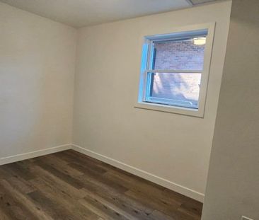 For Lease - 216 Mcarthur Avenue Unit# 01, Vanier and Kingsview Park... - Photo 5