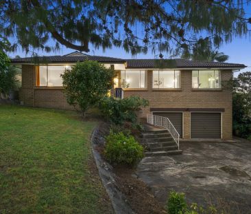 Spacious Family Home - Photo 3