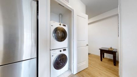 For Lease - 100 Dalhousie Street Unit# 2901(Primary BR), Toronto, Ontario - Photo 2