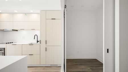 For Lease - 370 Martha Street Unit# 905, Burlington, Ontario - Photo 2