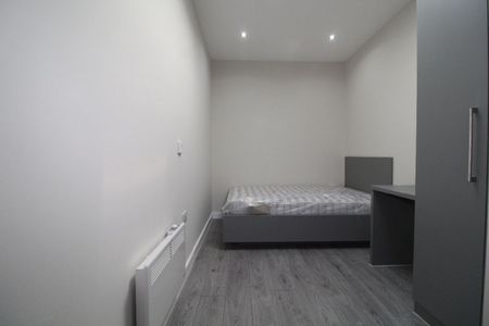 Market Street West Flat, PRESTON, Lancashire PR1 2HB - Photo 2