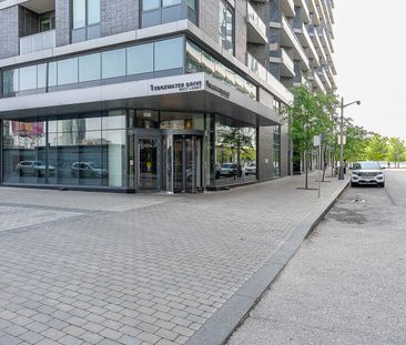For Lease - 1 Edgewater Drive Unit# SPH #07, Toronto, Ontario - Photo 3