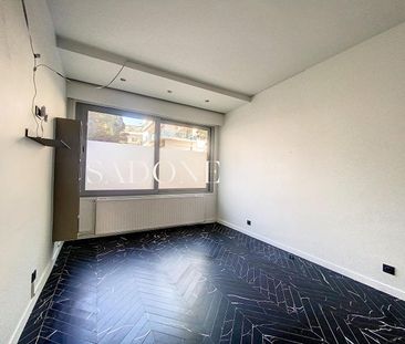 Location Appartement 4 pièces 92,40 m² à Neuilly-sur-Seine - Photo 2