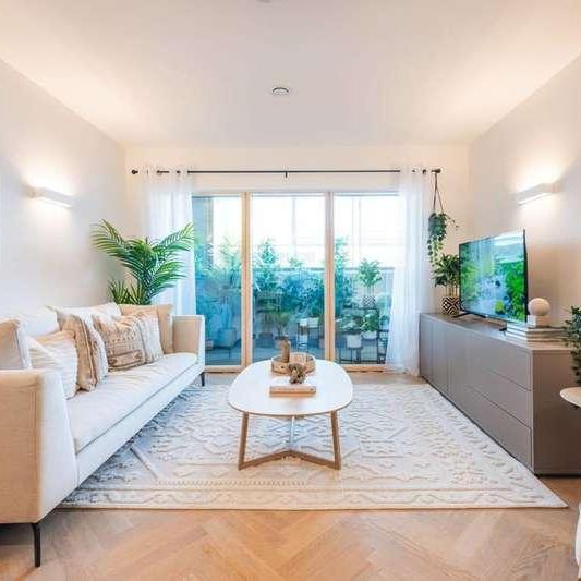 Madeleine Court, North Acton, W3 - Photo 1