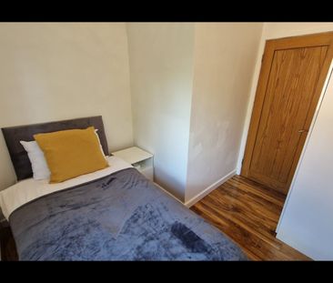 2 Bed Flat, Polygon Road, M8 - Photo 6