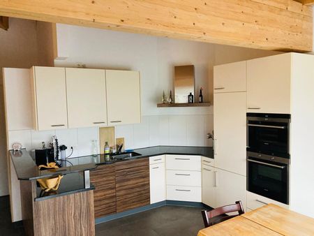 Helle und geräumige 4.5 Zimmer-Dachwohnung an zentraler Lage - Foto 4