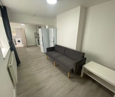 Bertram Street, Cardiff - Photo 1