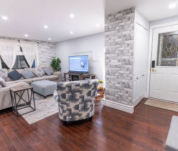 For Lease - 692 Down Crescent, Oshawa, Ontario - Photo 4