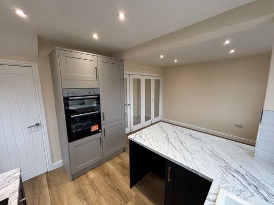 Lindale Road, Chesterfield, S41 - Photo 1