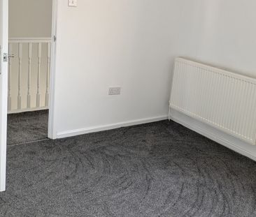 3 Bed End Terrace, Stonegate Drive, L8 - Photo 6