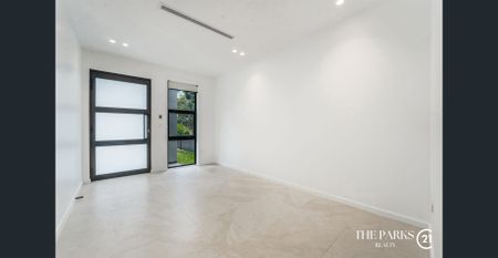 Brand New Family Brick Home ! - Photo 2