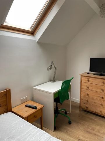 2 Bed Semi-Detached House, Burns Street, NG7 - Photo 3