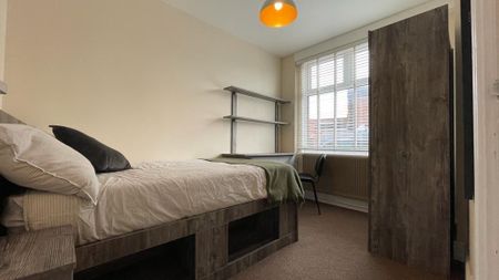 4 bedroom house to rent - Photo 4
