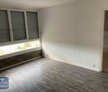 Location Appartement 2 pièces 43m² PERONNAS 01960 - Photo 3