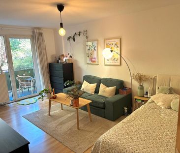 Gepflegtes Apartment mit Balkon in Uni Nähe - Südstadt ! - Photo 1