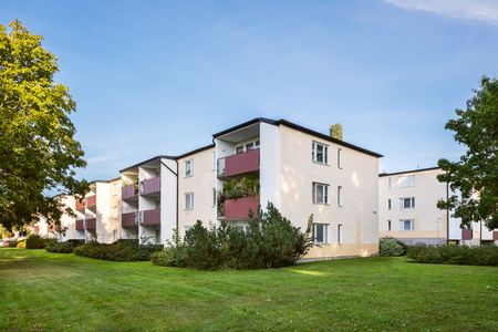 Kungsfågelgatan, Västerås - Photo 2