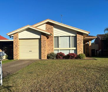 3 Bedroom Family Home&excl; - Photo 1