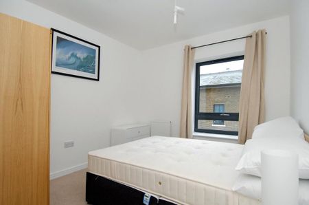 2 bedroom flat to rent - Photo 5