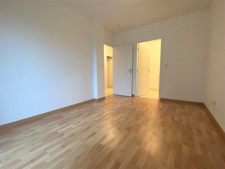 Location appartement 2 pièces, 57.00m², Angers - Photo 3