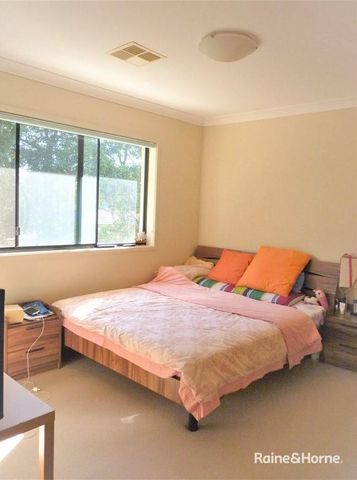 22 Birchgrove Cres, Eastwood NSW 2122 - House For Rent | Domain - Photo 3