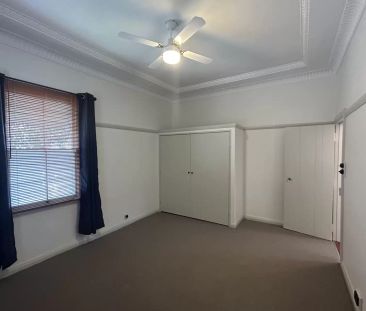 Full of Charm - Photo 5