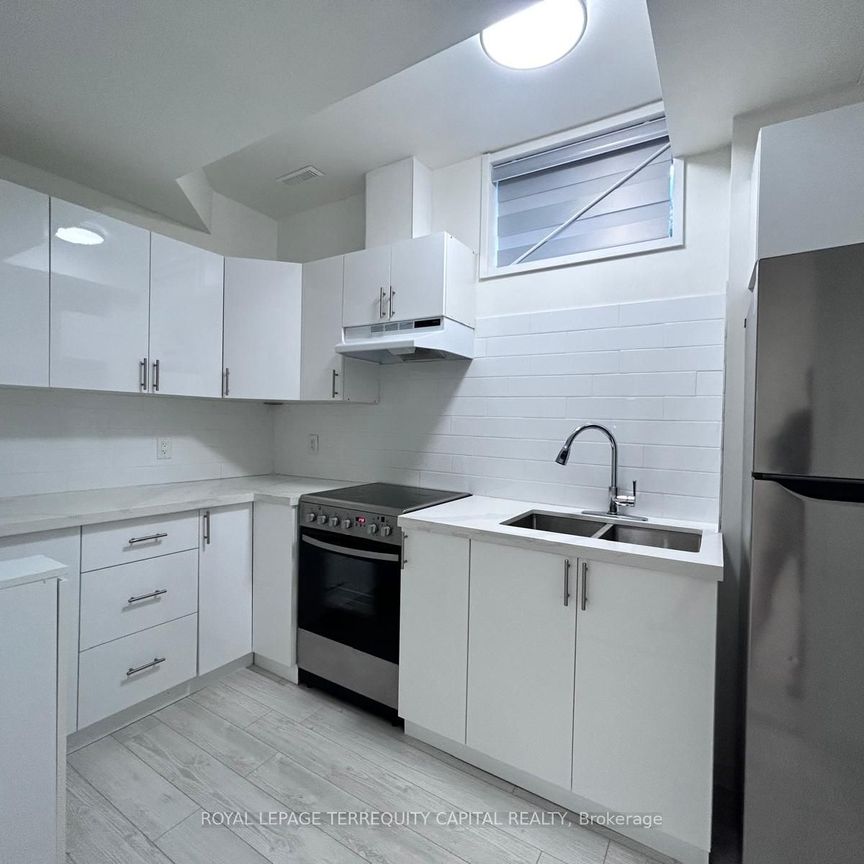 For Lease - 58 Wessenger Drive Unit# Lower, Barrie, Ontario - Photo 1