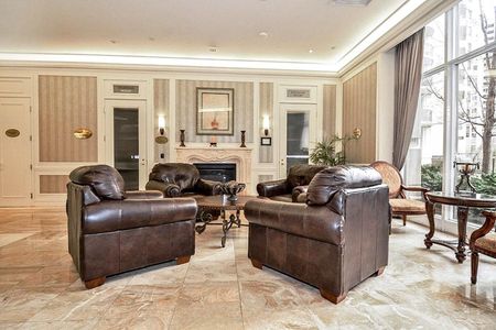 For Lease - 25 Kingsbridge Garden Circle Unit# 622, Mississauga, Ontario - Photo 3