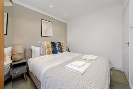 2 Bed Flat, Victoria Chambers, EC2A - Photo 4