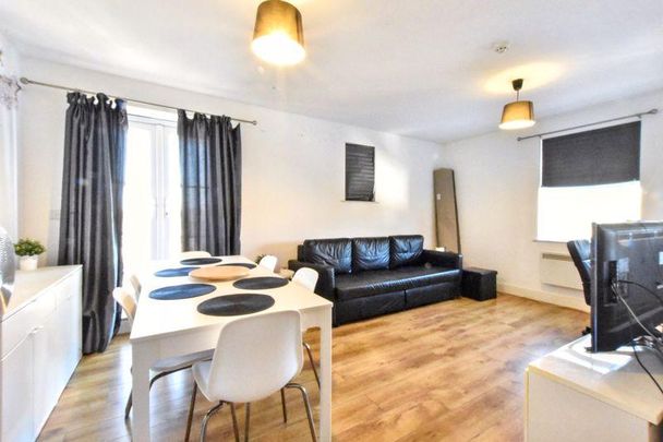2 bedroom apartment to rent - Photo 1