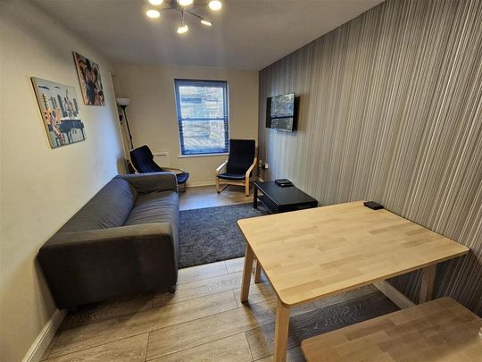 3 bedroom apartment to rent - Photo 1