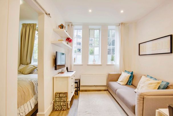 2 Bed Flat, Hillsborough Court, NW6 - Photo 1